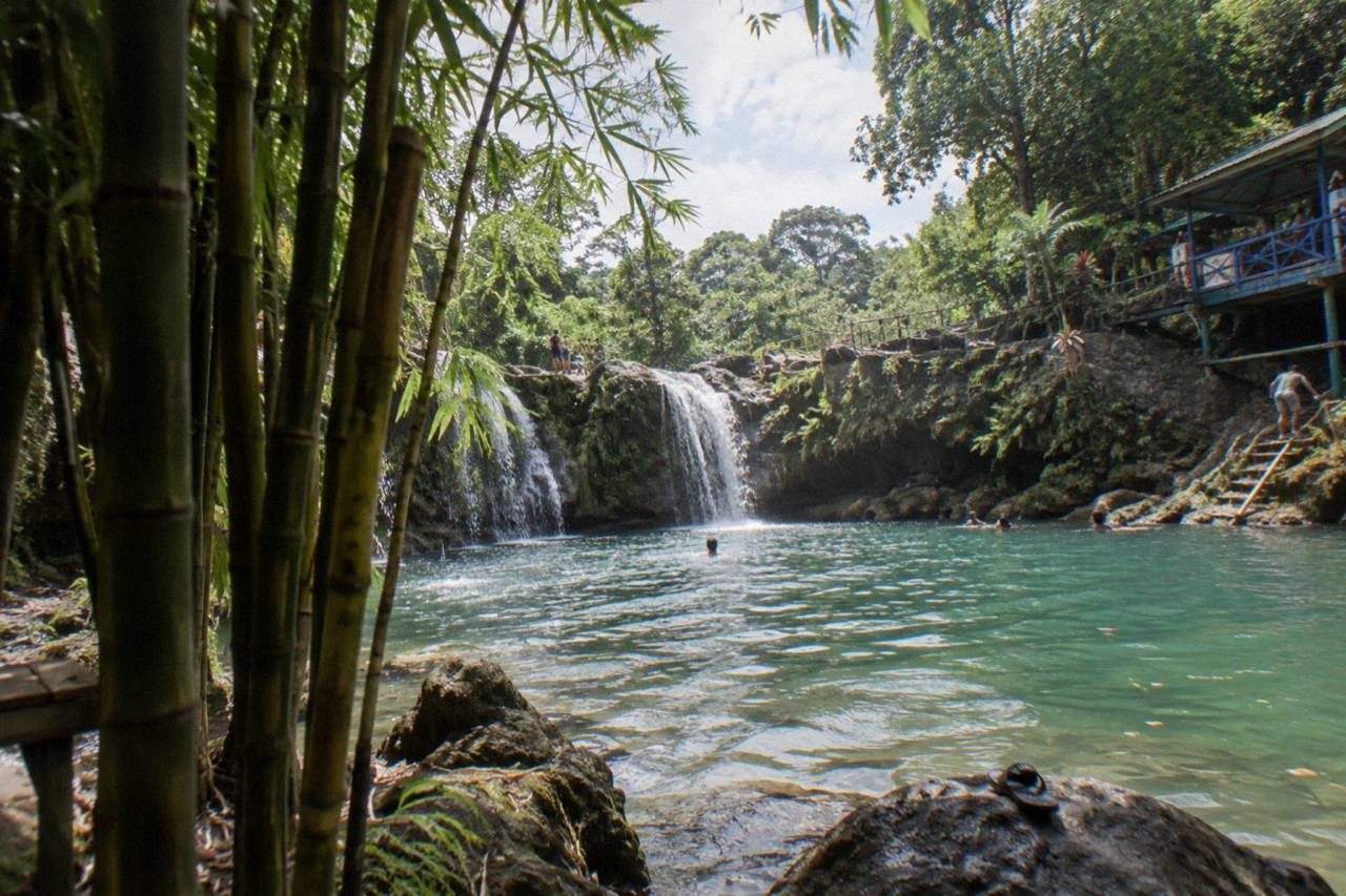 Ocho Rios: Blue Hole and Secret Falls Sightseeing Tour